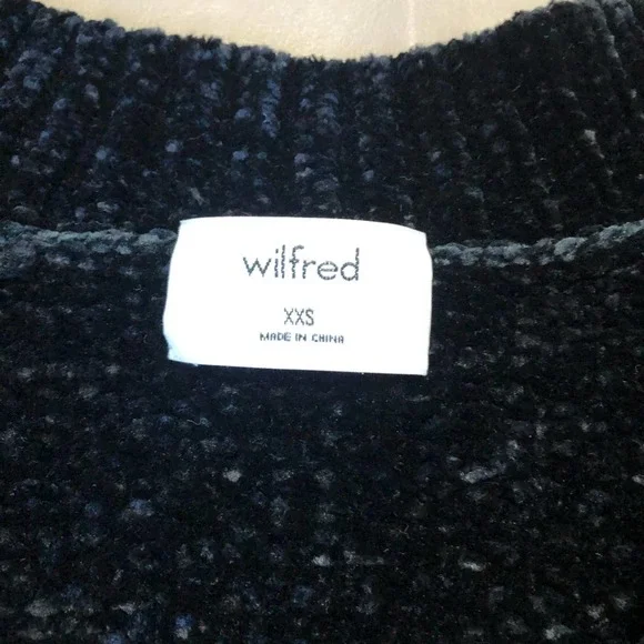 Wilfred free by Aritzia Black Chucky knit sweater - Picture 2 of 9